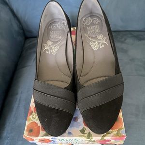 Mootsies Tootsies Shoes, size 9